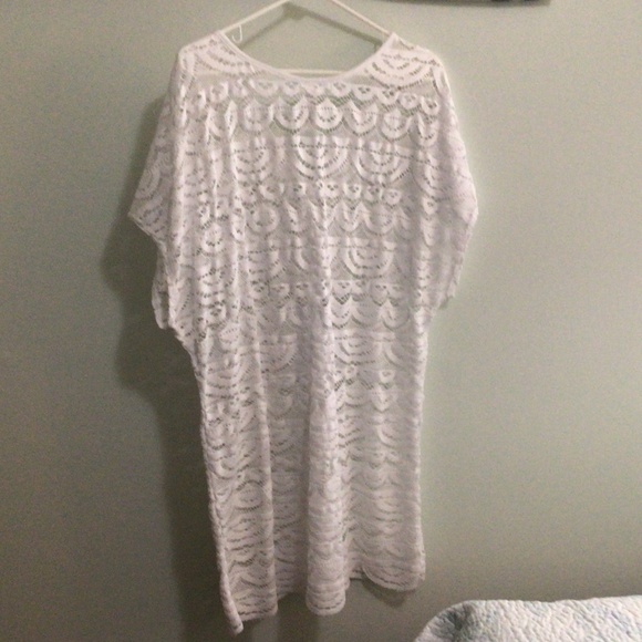 Time and Tru White Swimsuit Cover - Picture 2 of 4